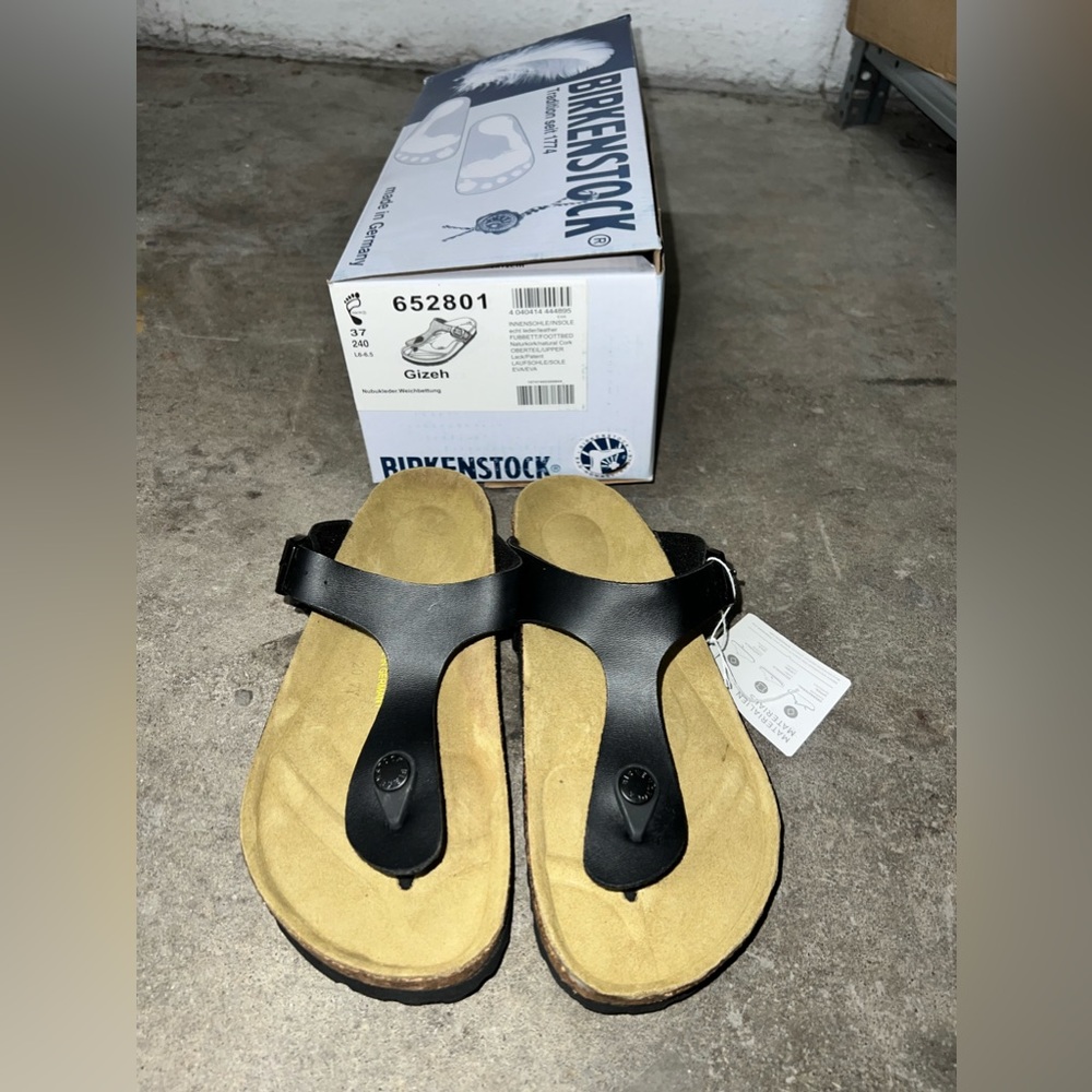 Birkenstock Gizeh Black Brand New